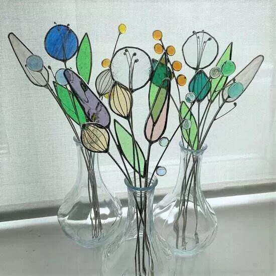 Stained glass pastel flowers 