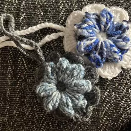 Flower bag charm