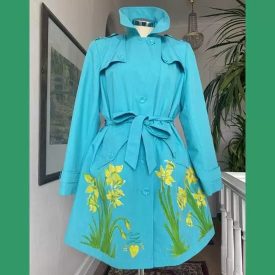 Sustainable turquoise Daffodil Coat