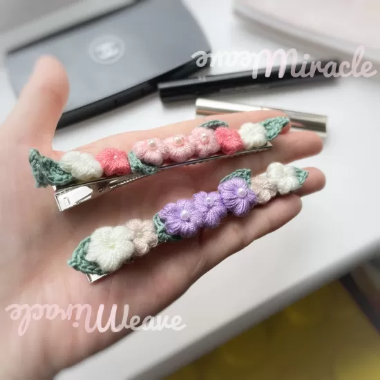 7 Pufflowers Hair Clip –with leaves